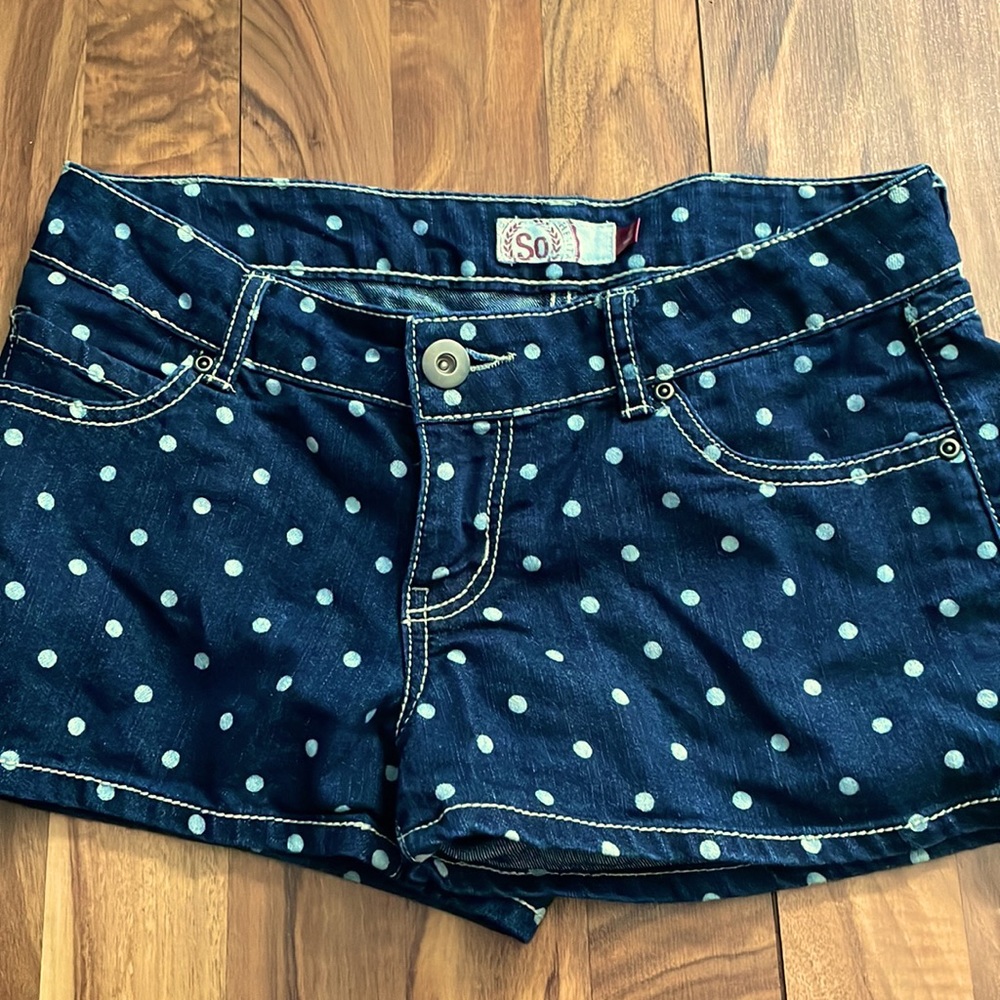 Juniors polka-dot jean shorts size 7